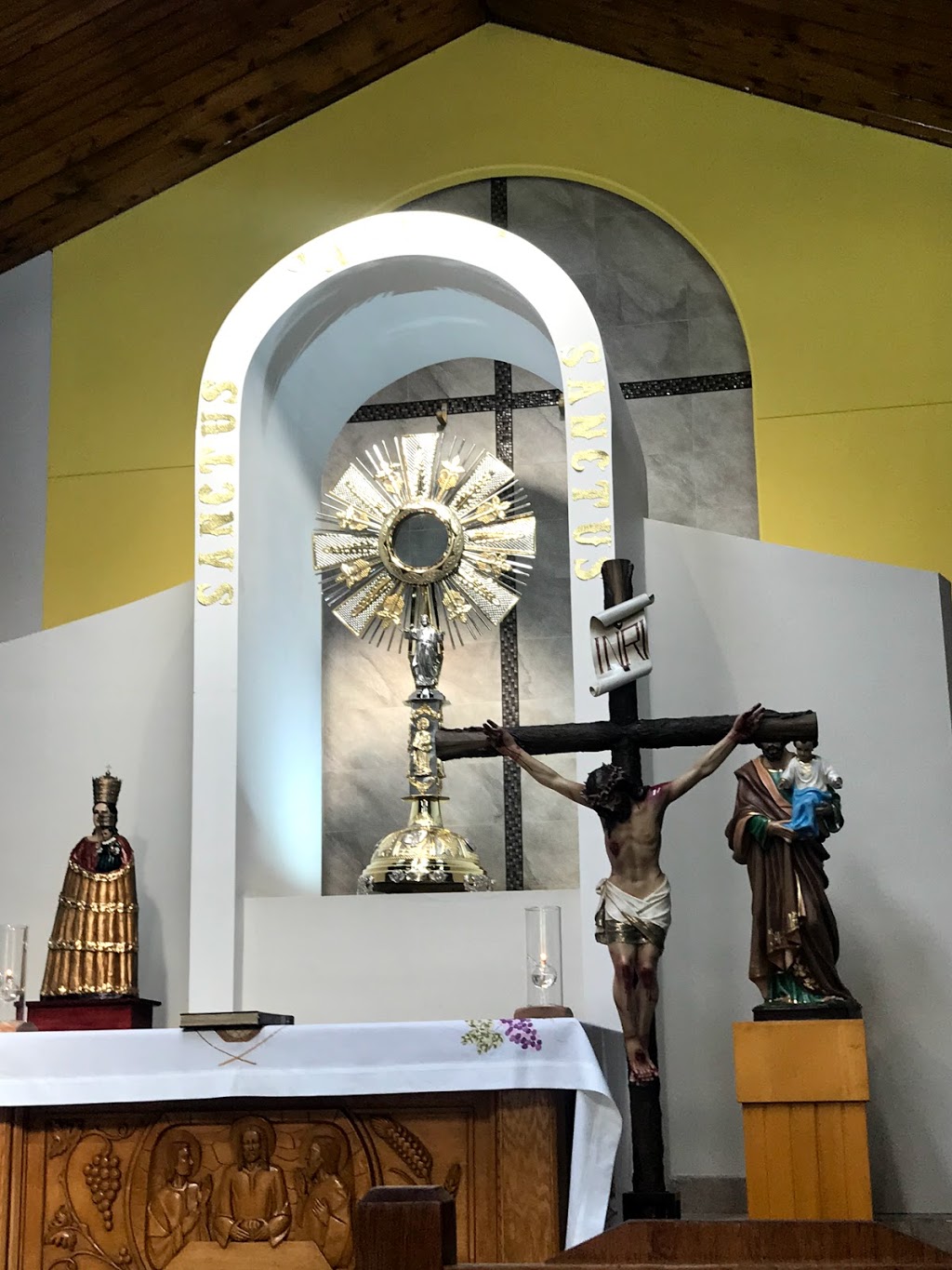 Parroquia San Miguel Arcangel | Avenida de la Luz 4827, Laescondida, 22106 Tijuana, B.C., Mexico | Phone: 664 681 1901