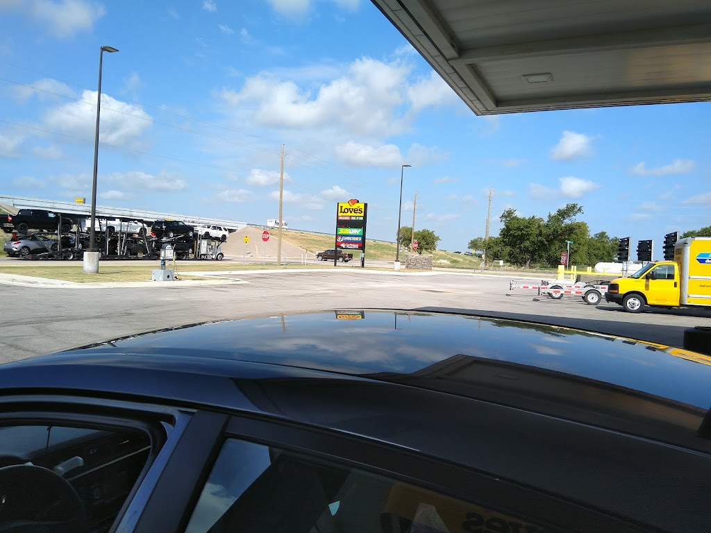 Loves Travel Stop | 105 I-45, Alma, TX 75119, USA | Phone: (972) 875-8103