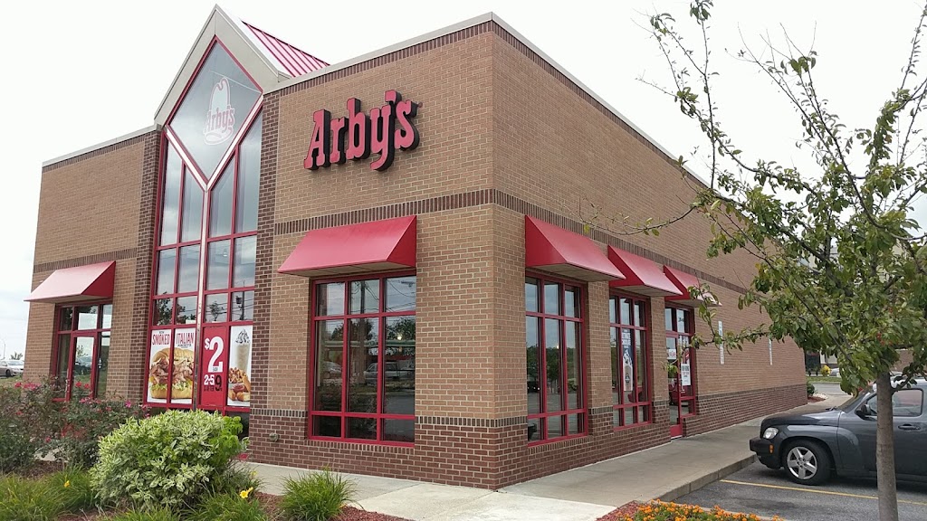 Arbys | 9100 University Blvd, Moon Twp, PA 15108 | Phone: (412) 264-3830