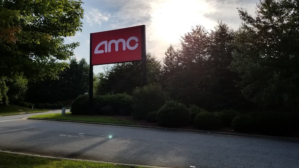 AMC CLASSIC Greensboro 18 | 4822 Koger Blvd, Greensboro, NC 27407, USA | Phone: (336) 851-0960