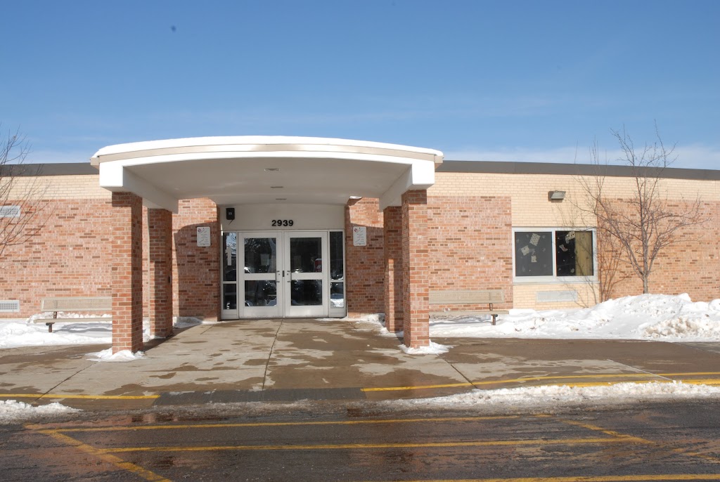 Crooked Lake Elementary School | 2939 Bunker Lake Blvd NW, Andover, MN 55304, USA | Phone: (763) 506-2100