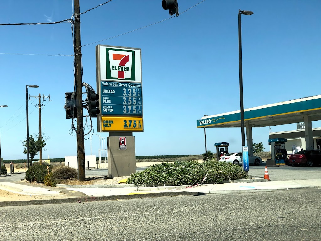 Valero | 21938 CA-46, Lost Hills, CA 93249, USA | Phone: (210) 345-2000