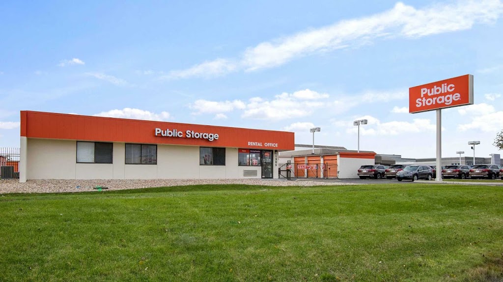 Public Storage | 1385 E Dundee Rd, Palatine, IL 60074, USA | Phone: (224) 633-1624
