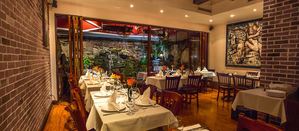 Old Tbilisi Garden | 174 Bleecker St, New York, NY 10012, USA | Phone: (212) 470-6064