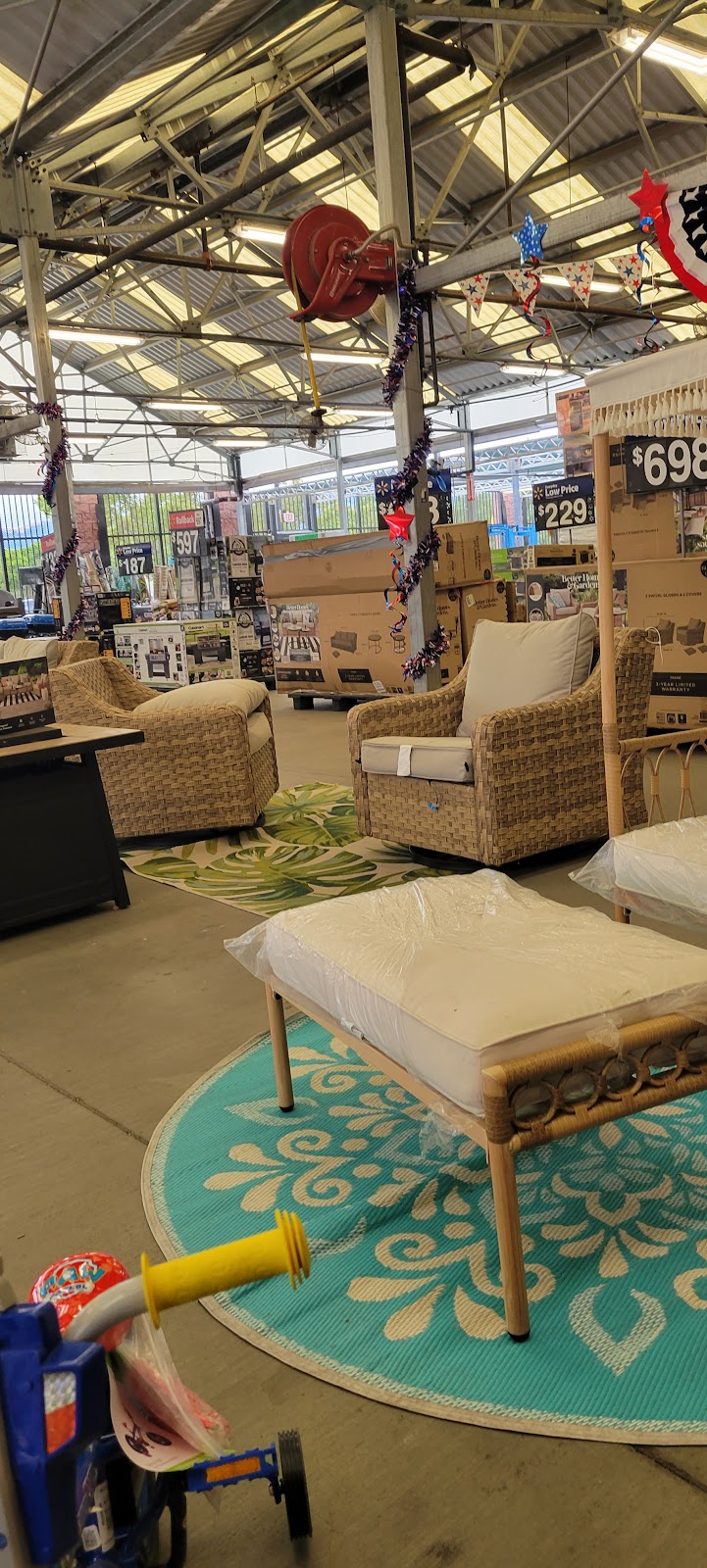 Walmart Garden Center | 7150 Camino Arroyo, Gilroy, CA 95020, USA | Phone: (408) 848-8161