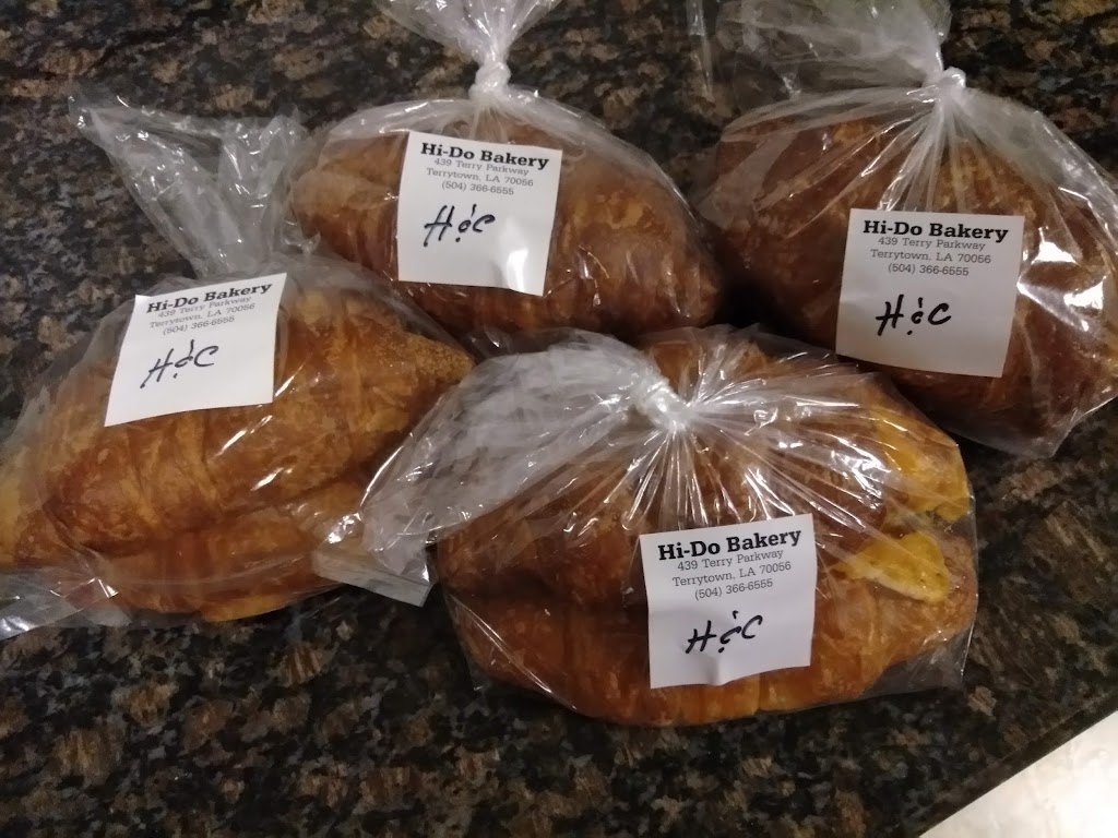 HI-Do Bakery | Hi-Do Plaza, 439 Terry Pkwy, Terrytown, LA 70056, USA | Phone: (504) 366-6555