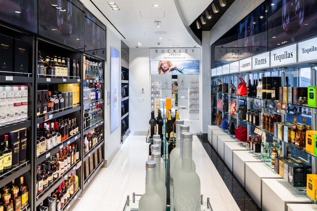 Duty Free Americas - IAD Airport, Gate D3 | Washington Dulles International Airport 1 Saarinen Circle Terminal D, Gate D3, Dulles, VA 20166, USA | Phone: (703) 572-4495