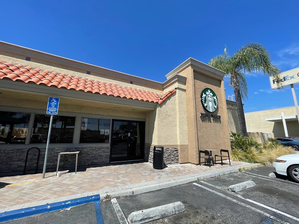 Starbucks | 17901 Chatsworth St, Granada Hills, CA 91344, USA | Phone: (818) 363-5973