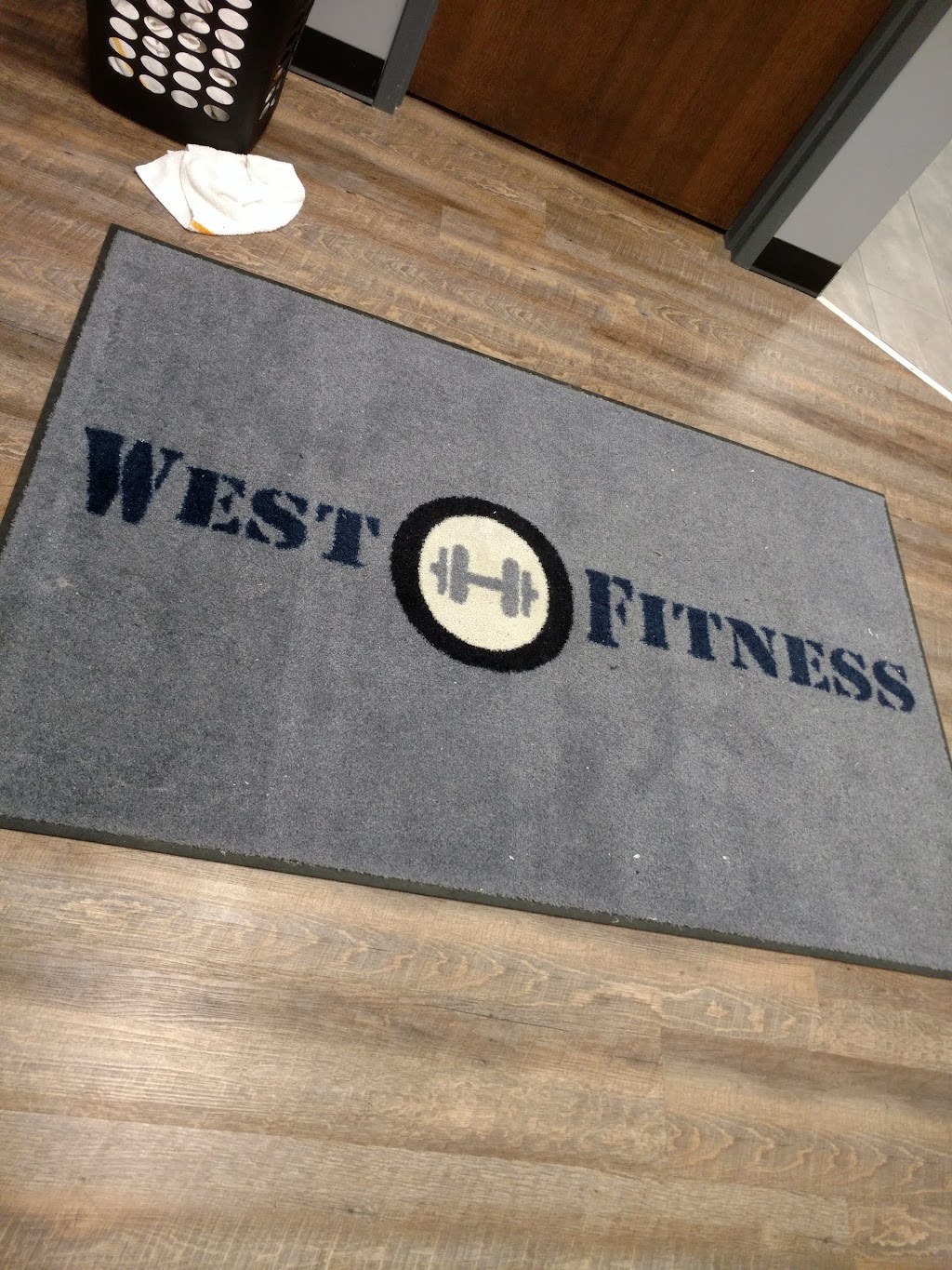 West O Fitness | 18132 Emiline St, Omaha, NE 68136, USA | Phone: (402) 505-6727