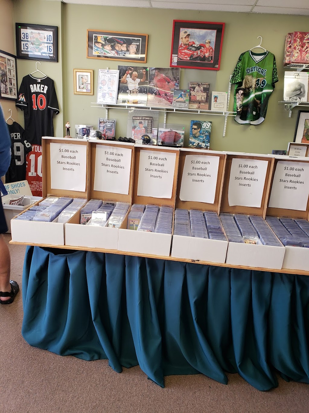 KnT Sports Cards & Memorabilia | 287 S Yonge St, Ormond Beach, FL 32174, USA | Phone: (386) 677-1318