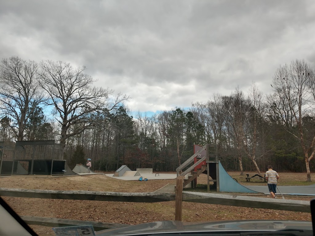 Brown Park Skate Spot | 7461 Foster Rd, Gloucester, VA 23061, USA | Phone: (804) 693-2355