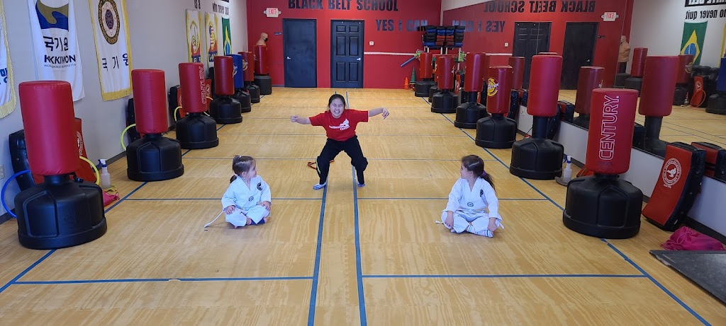 Tae Kwon Do Center | 926 Hwy 81 E, McDonough, GA 30252, USA | Phone: (404) 635-8700