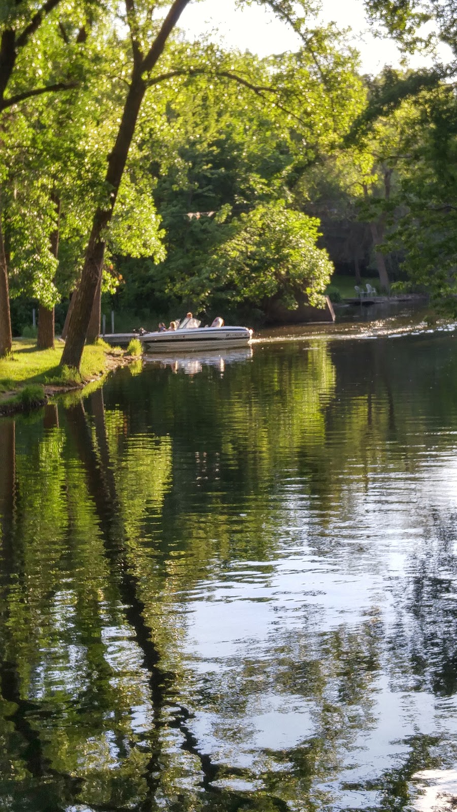 Willow Point Campground | 410 N 1st St, Waterville, MN 56096, USA | Phone: (507) 421-5175