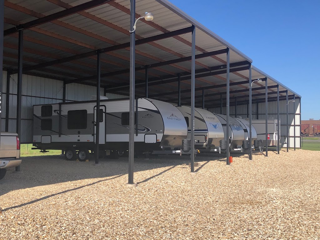 Triple B RV Storage | 400 S, TX-174, Rio Vista, TX 76093, USA | Phone: (817) 886-0089