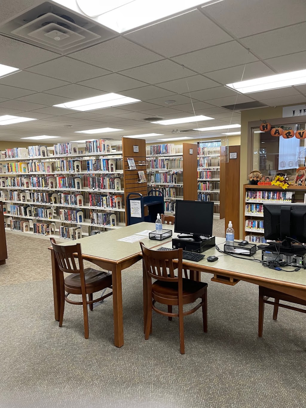 Merton Town Hall Library | N76W31429 Cty TK VV, North Lake, WI 53064, USA | Phone: (262) 966-2933