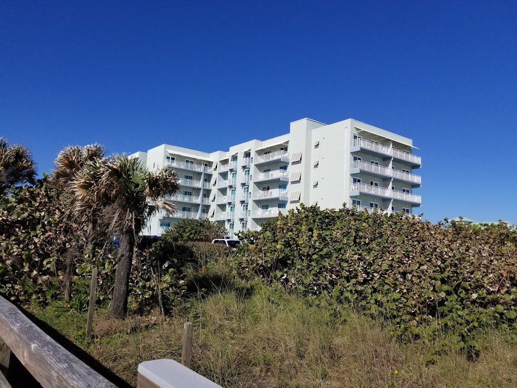 Coconut Palms Beach Resort | 811 S Atlantic Ave, New Smyrna Beach, FL 32169, USA | Phone: (386) 424-3600