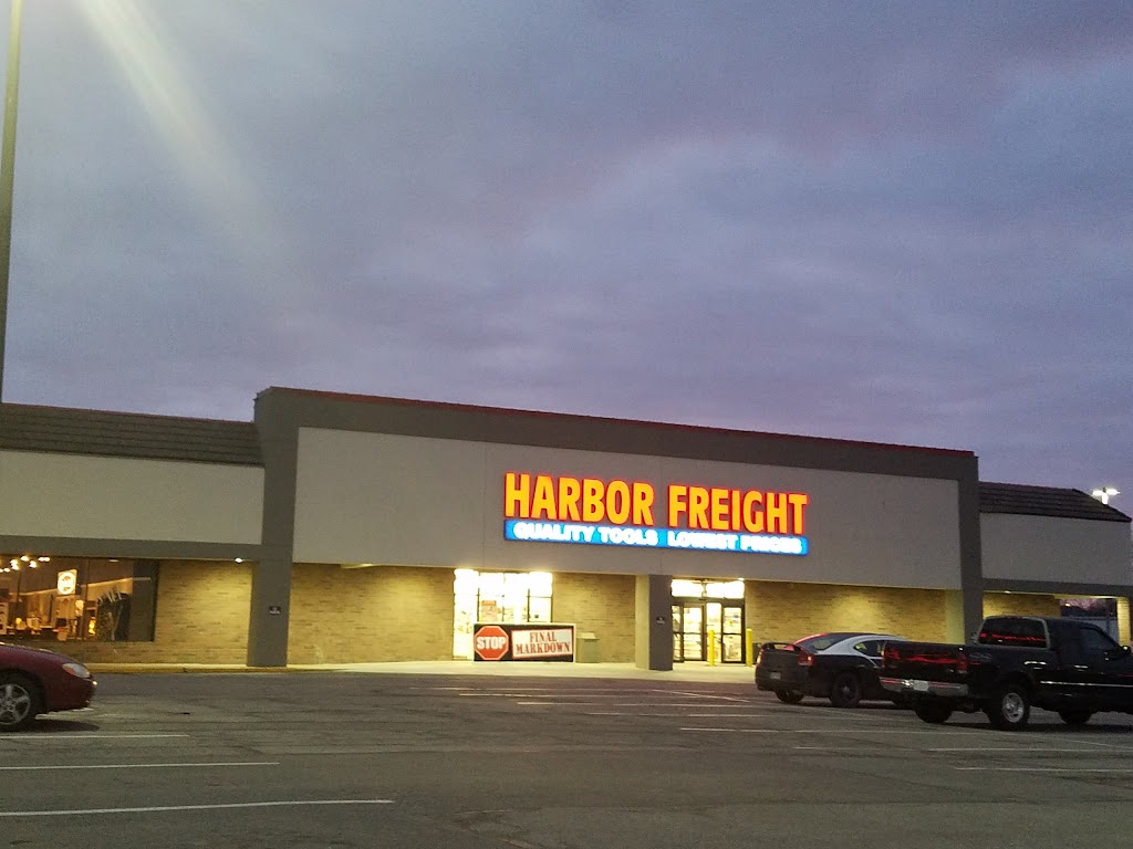 Harbor Freight Tools | 1735 E North Ave, Belton, MO 64012 | Phone: (816) 322-3341