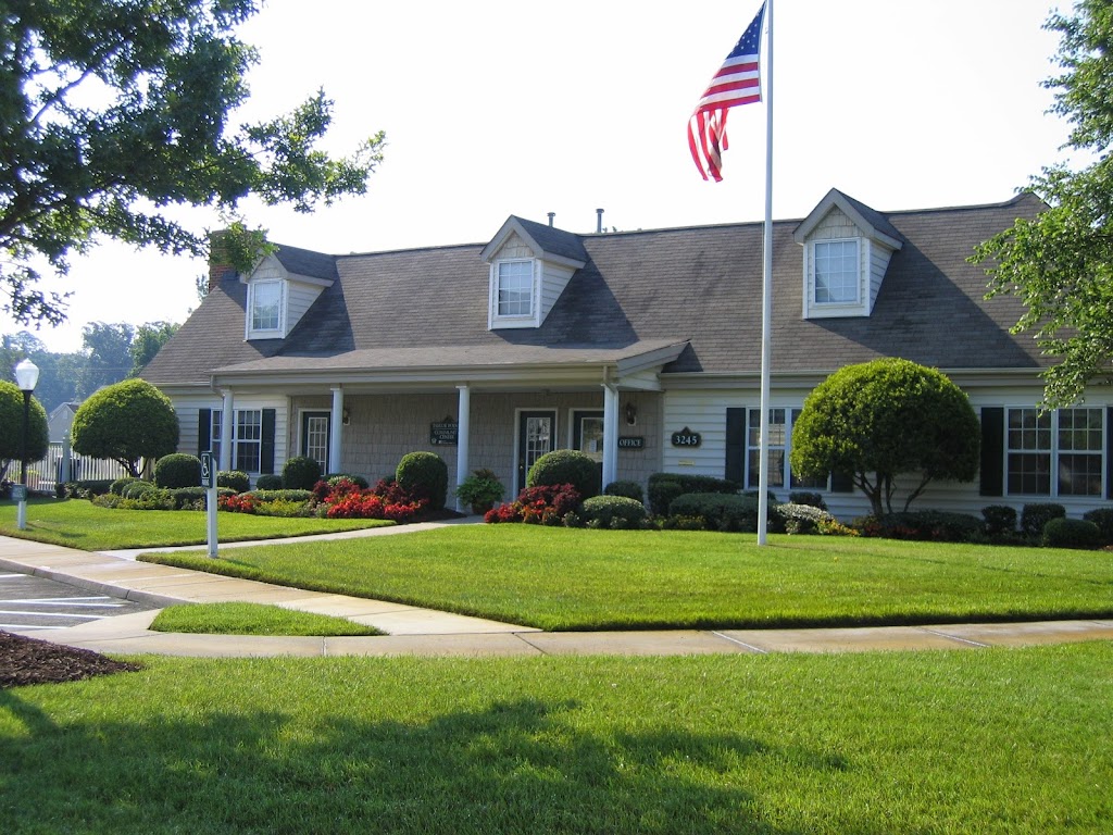 Taylor Pointe Apartments | 3245 Meadows Way, Chesapeake, VA 23321, USA | Phone: (757) 997-6786