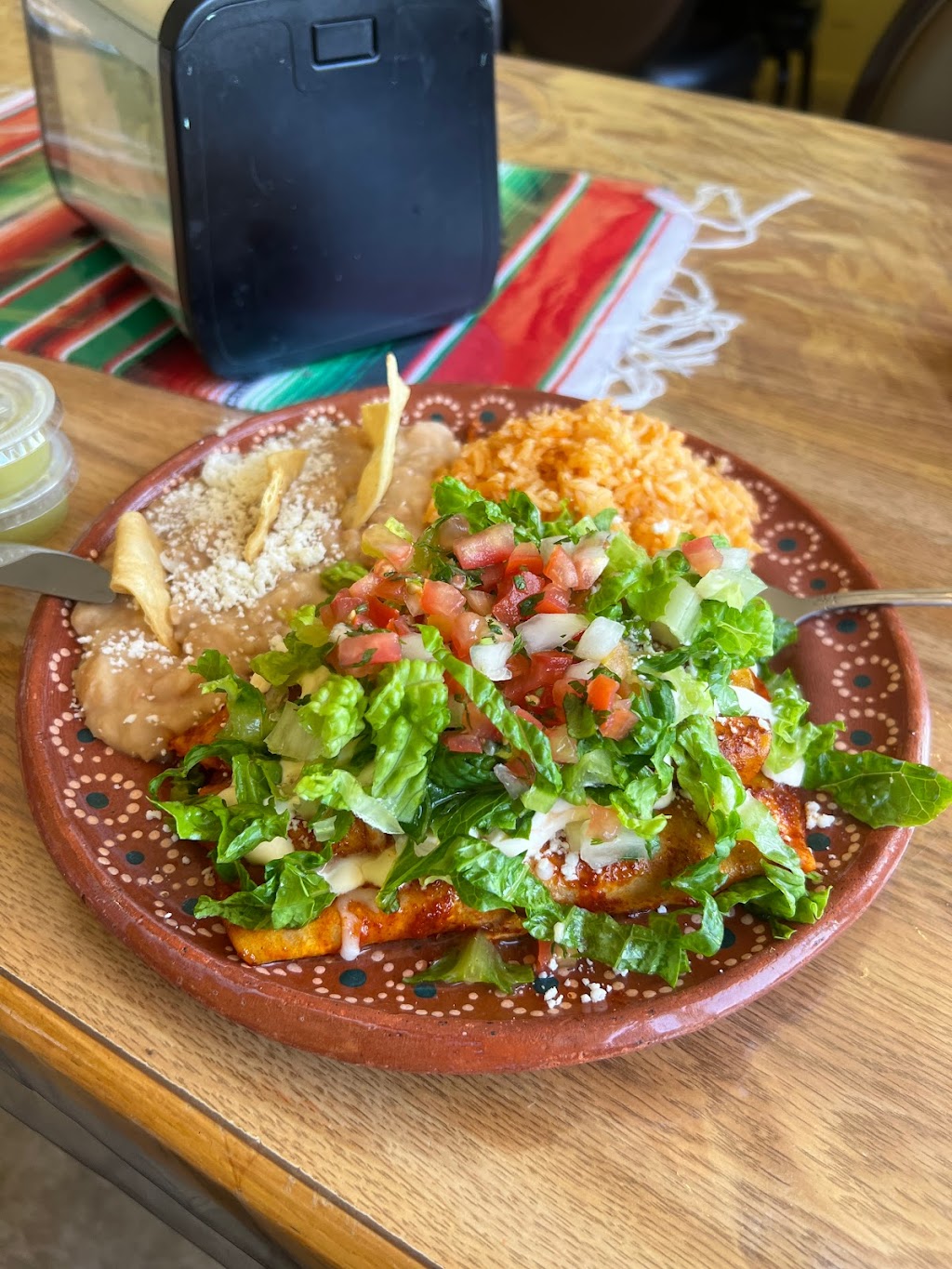 Tres Cazuelas Taqueria | 4960 Co Rd 99W, Dunnigan, CA 95937, USA | Phone: (530) 848-9028