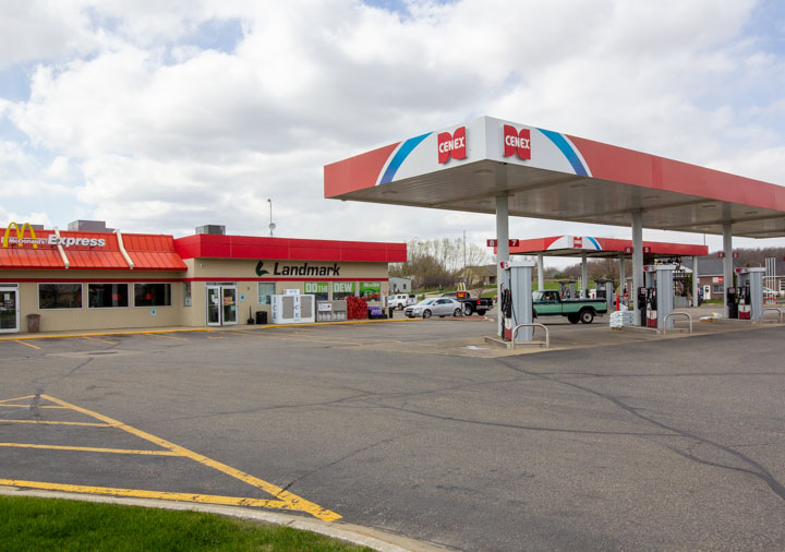 Evansville Cenex Gas Station & Convenience Store | 9 John Lindemann Dr, Evansville, WI 53536, USA | Phone: (608) 882-2621