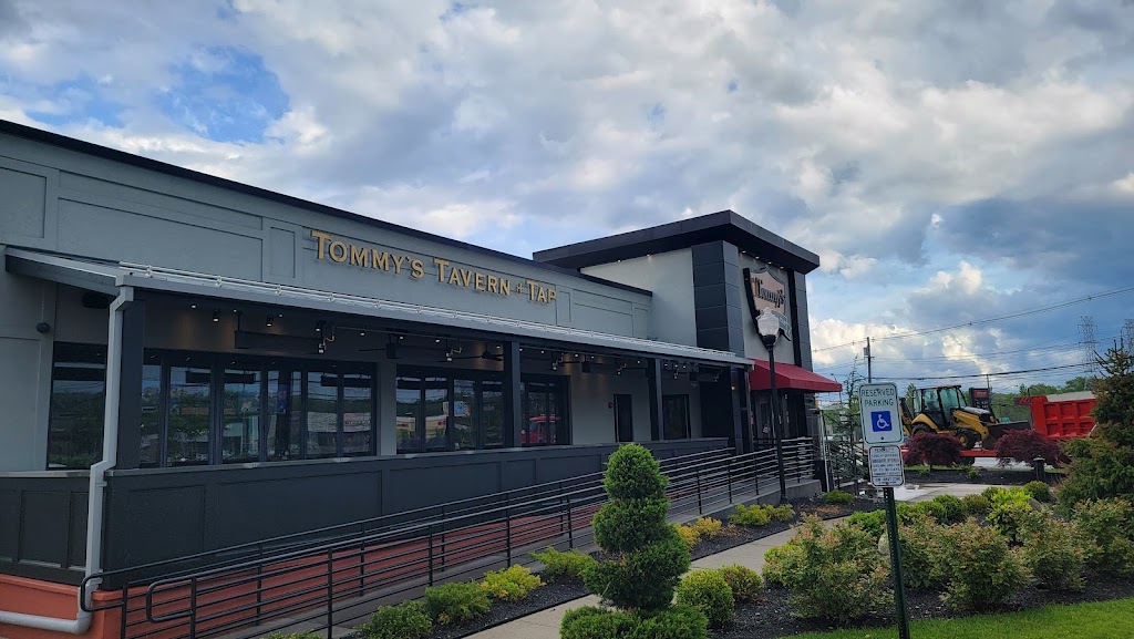 Tommys Tavern Tap | 1900 NJ-10, Morris Plains, NJ 07950, USA | Phone: (973) 998-6429