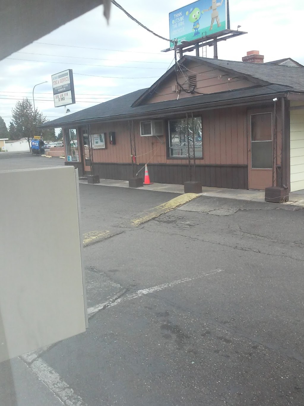 Madigan Motel | 12039 Pacific Hwy SW, Lakewood, WA 98499, USA | Phone: (253) 588-8697