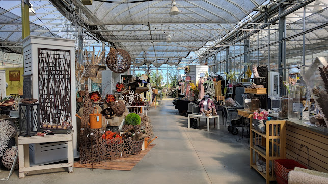 Barries Garden Centre | 375 Bayview Drive, Barrie, Ontario, L4N 8Y2 | Phone: (705) 730-1113