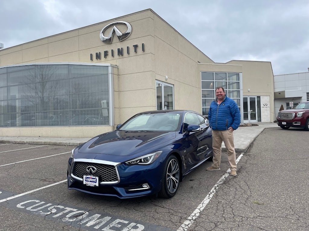 Jim Lupient INFINITI | 7200 Wayzata Blvd, Golden Valley, MN 55426, USA | Phone: (763) 546-5577