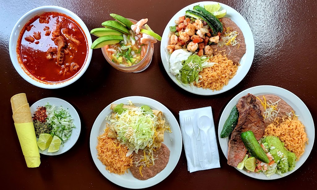 Aguacates Mexican Food | 435 N Santa Fe Ave, Vista, CA 92084, USA | Phone: (760) 758-2560