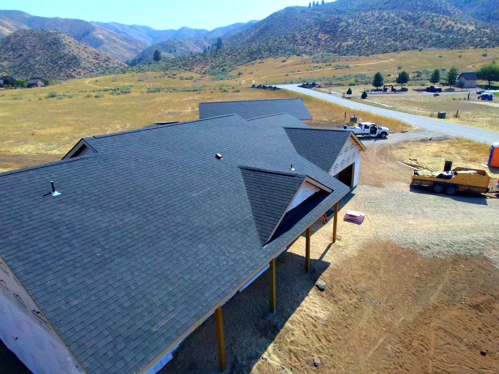 Silverline Roofing LLC | 655 S Canvasback Way, Meridian, ID 83642, USA | Phone: (208) 921-3637