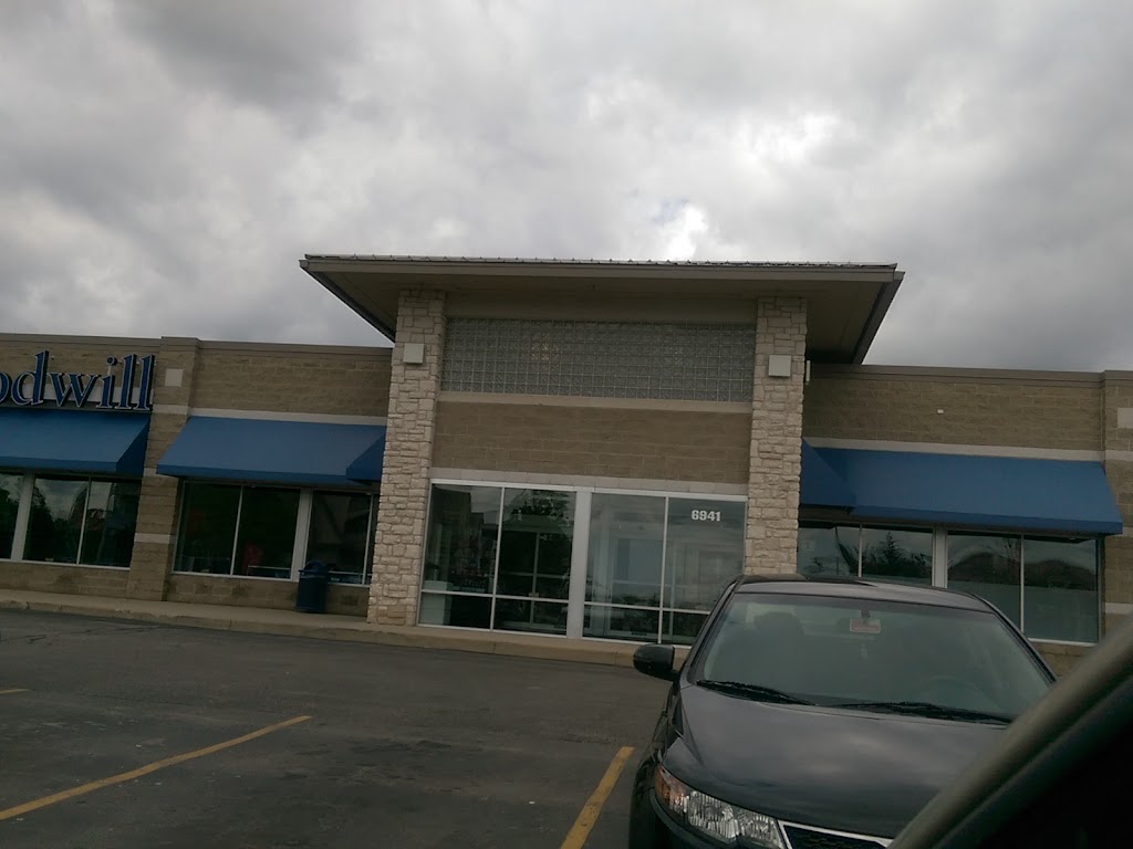 Goodwill Store & Donation Center | 6941 S Riverwood Blvd, Franklin, WI 53132, USA | Phone: (414) 304-1262