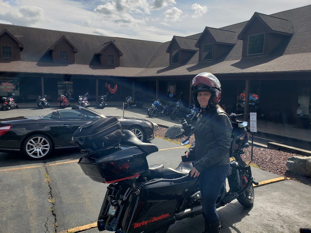 EagleRider Motorcycle Rentals and Tours New York-Albany | 1130 Hoosick Rd, Troy, NY 12180, USA | Phone: (518) 312-4044