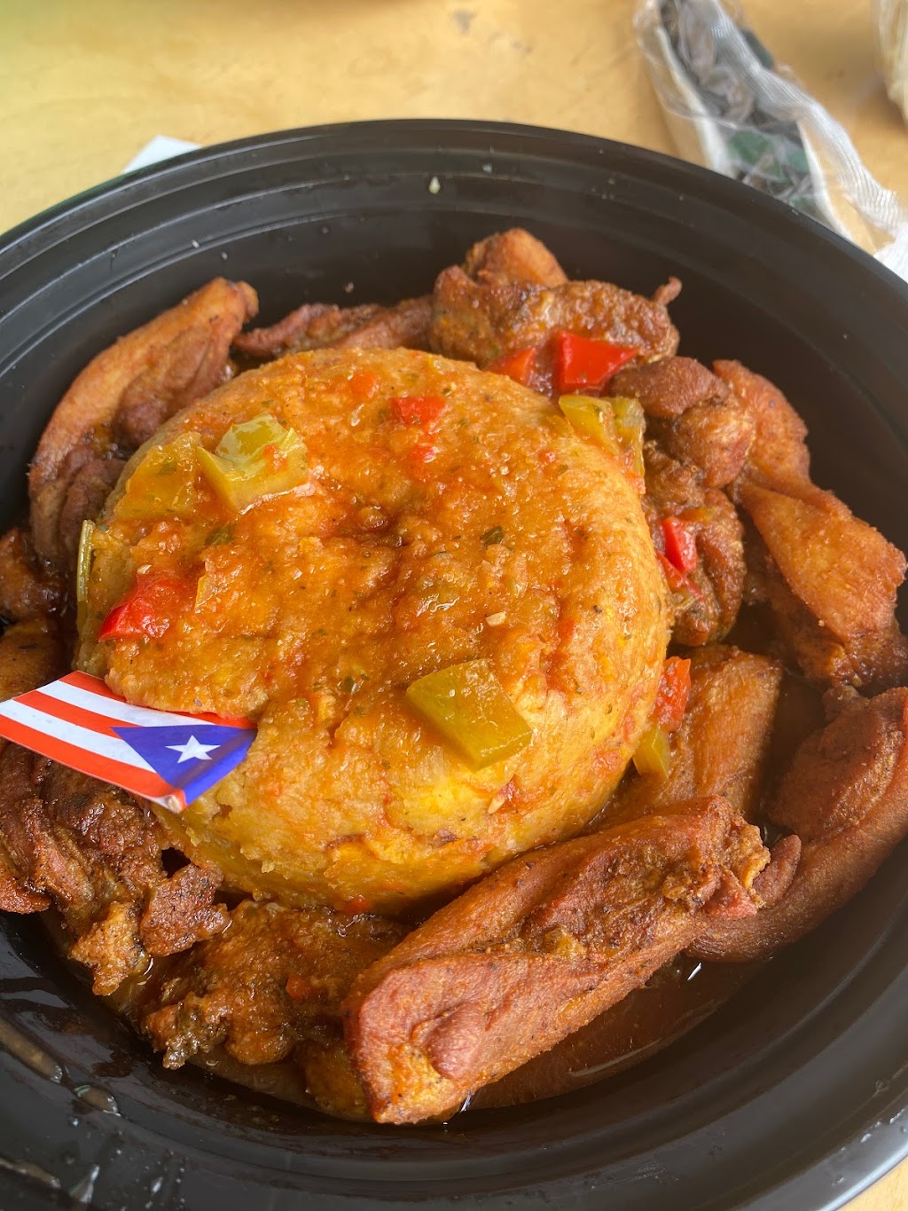 La Perla Puerto Rican Cuisine | 3409 Fruitvale Ave, Oakland, CA 94602, USA | Phone: (510) 479-3336