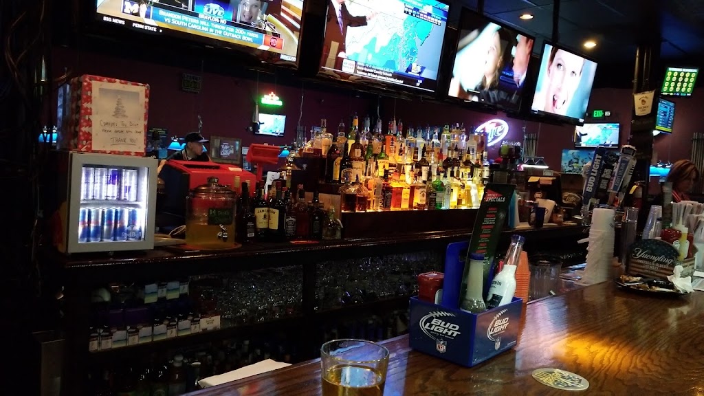 Sidelines Sports Bar & Grill | 105 Chesapeake Center Ct, Glen Burnie, MD 21060 | Phone: (410) 768-7790