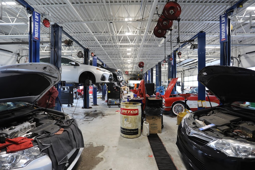 Diehl Volkswagen of Butler Service Center | 258 Pittsburgh Rd, Butler, PA 16002, USA | Phone: (724) 282-8898 ext. 2