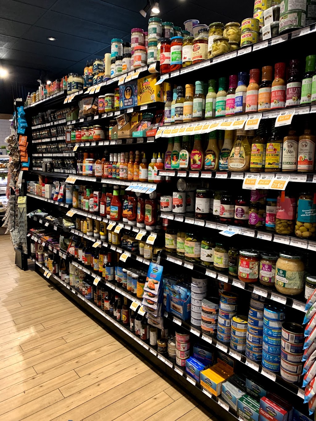 Rising Tide Natural Market | 42 Forest Ave, Glen Cove, NY 11542, USA | Phone: (516) 676-7895