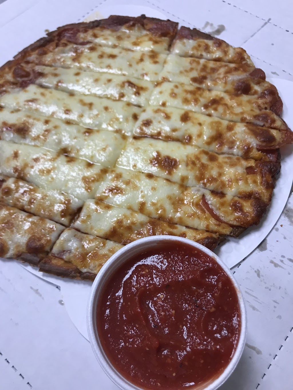 Carbones Pizzeria | 1861 Main St, Centerville, MN 55038 | Phone: (651) 653-7755