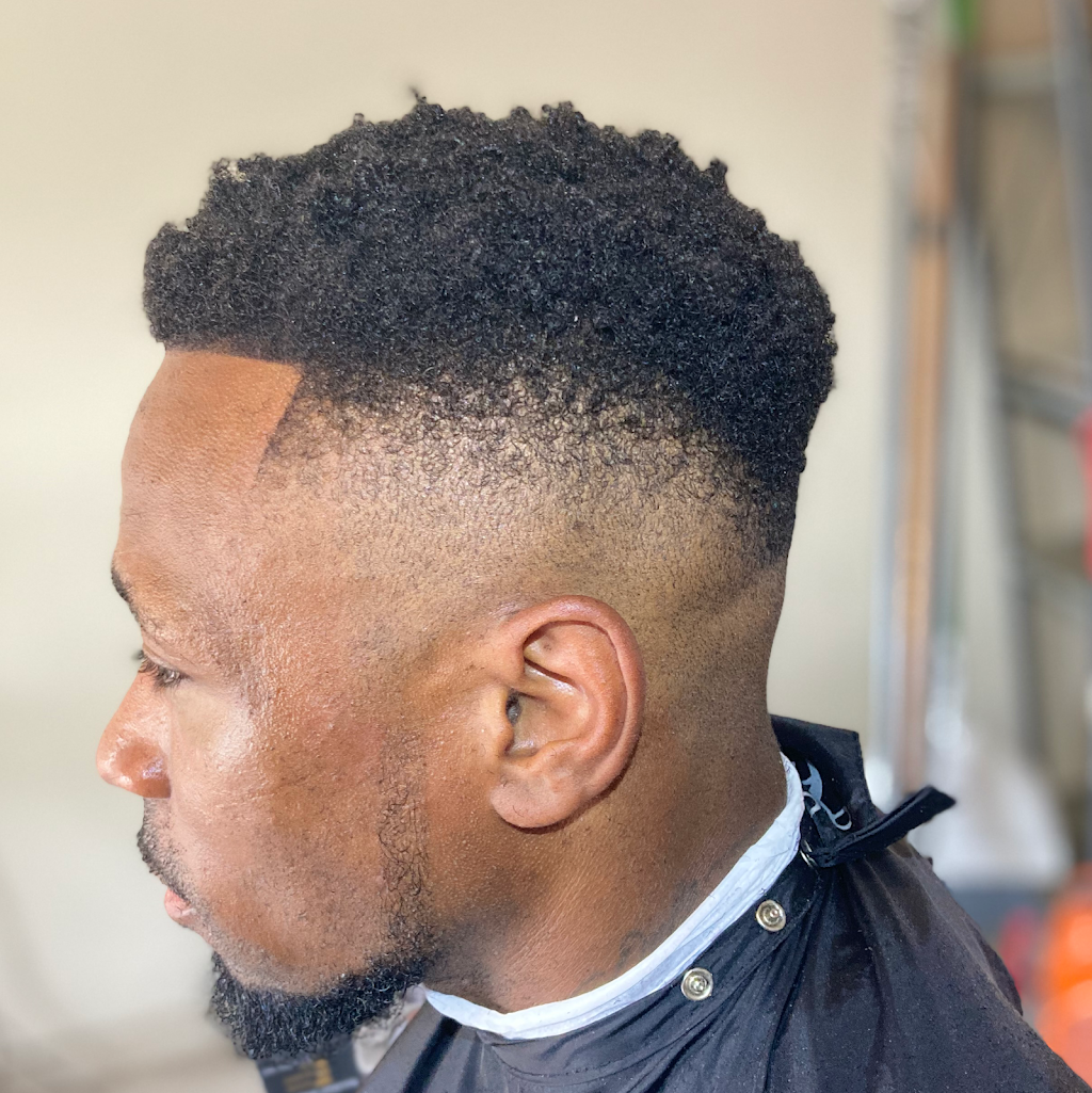 Highlight Clips Mobile Barber | 2000 Skyline Dr, McKinney, TX 75071, USA | Phone: (214) 945-4168