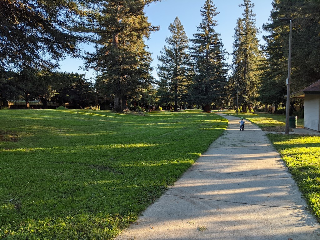 Saratoga Creek Park | Cordelia Ave & Hoyet Drive, 5399 Graves Ave, San Jose, CA 95129, USA | Phone: (408) 793-5510