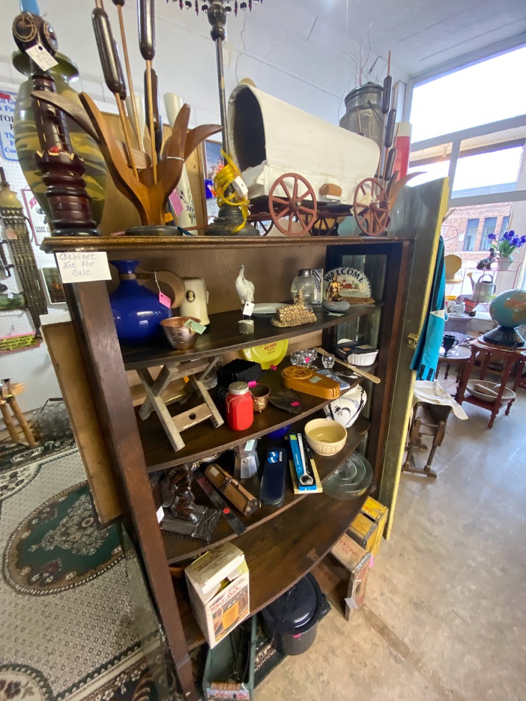 Water Street Antiques | 240 Water St, Jordan, MN 55352 | Phone: (952) 492-3322