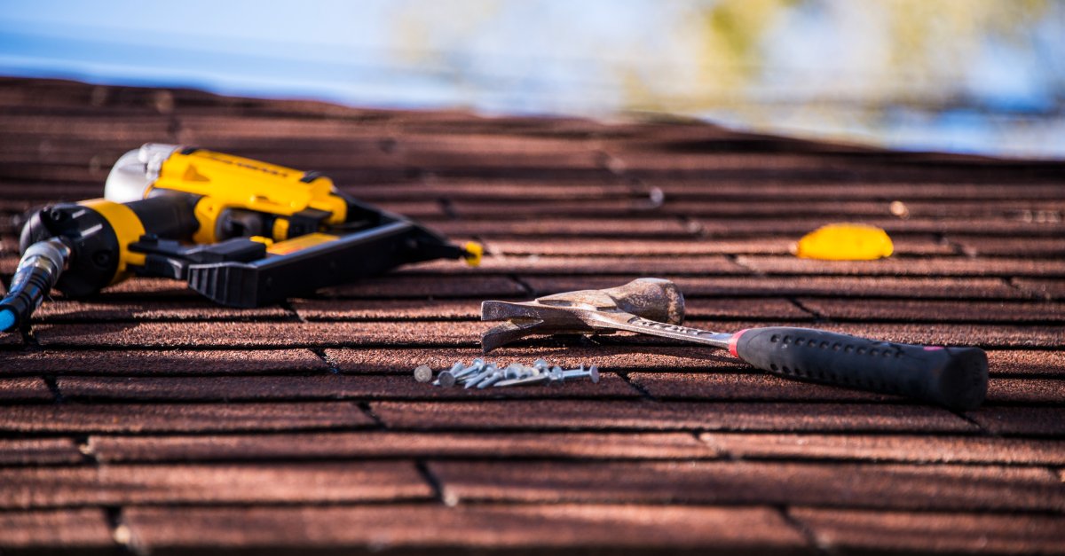 Alexanders Roofing | 16336 Monrovia St, Overland Park, KS 66221, United States | Phone: (816) 698-9115