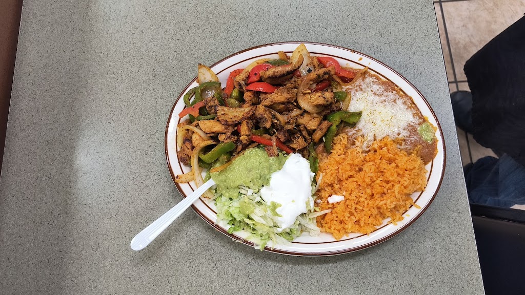 Carolinas Grill | Taqueria | 4555 N Pershing Ave #18c, Stockton, CA 95207, USA | Phone: (209) 474-0386