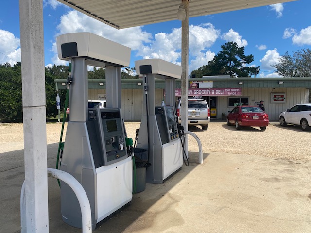 Family Grocery & Deli | 56388 LA-445, Husser, LA 70442, USA | Phone: (985) 747-0355