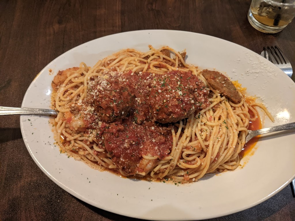 Zianos Italian Eatery | 10520 Maysville Rd, Fort Wayne, IN 46815, USA | Phone: (260) 245-0341