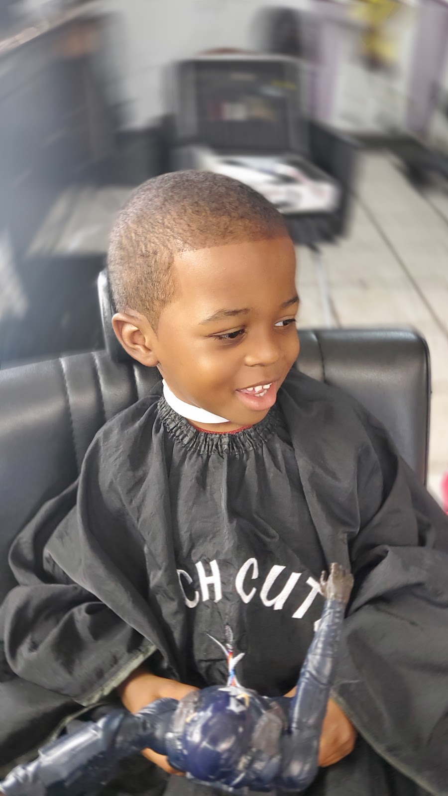 ARICHCUTZ (A. Rich Cutz) | 3917 W Camp Wisdom Rd Suite #102, Dallas, TX 75237, USA | Phone: (214) 296-7120