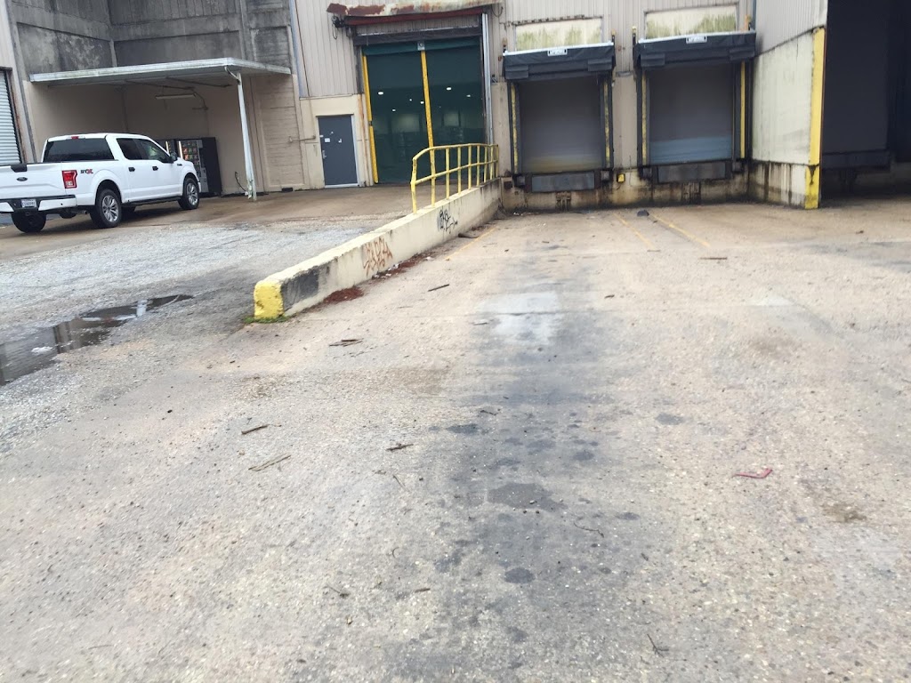 Meyers Warehouse Inc | 13801 Old Gentilly Rd, New Orleans, LA 70129, USA | Phone: (504) 254-1555