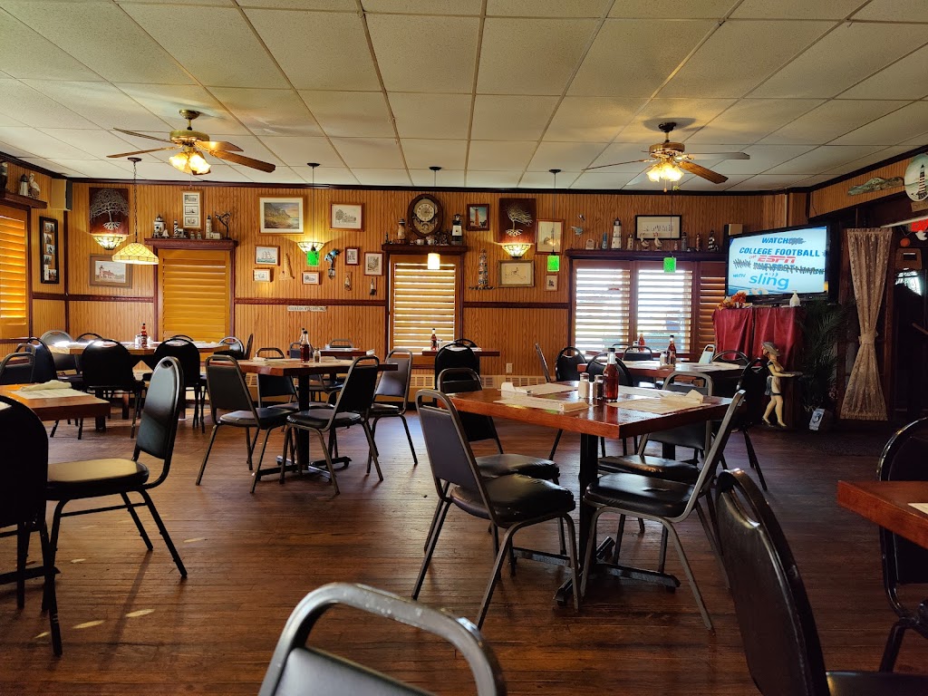 Rays Diner and tavern | 1694 Lake Rd, Youngstown, NY 14174, USA | Phone: (716) 745-3657