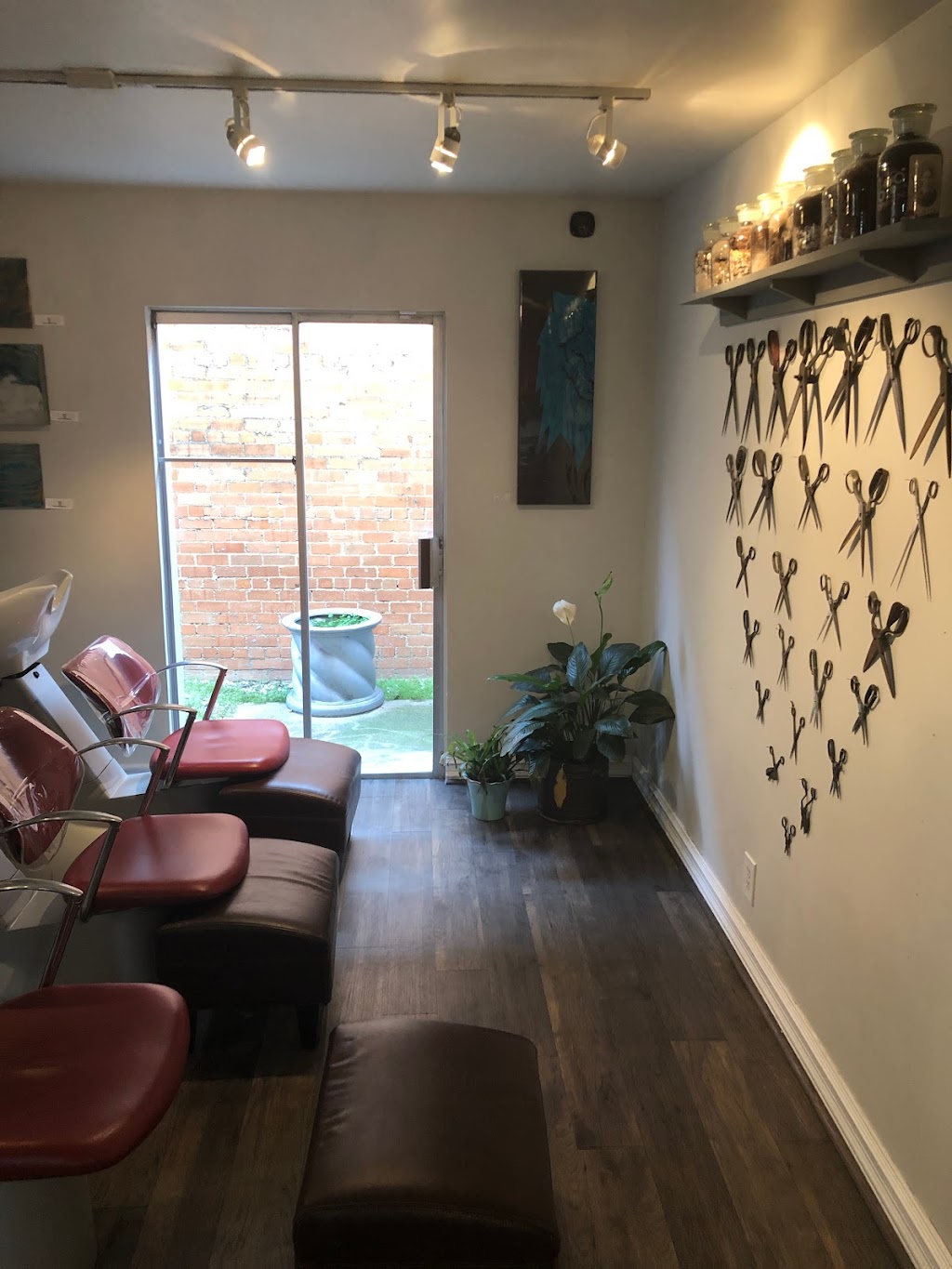 House of Dear Hair Salon | 3317 McKinney Ave #101, Dallas, TX 75204, USA | Phone: (214) 397-0700