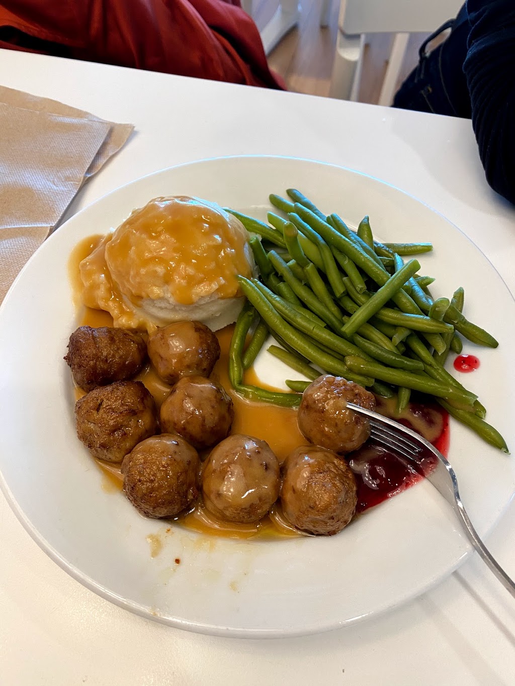 IKEA Restaurant | 10280 NE Cascades Pkwy, Portland, OR 97220, USA | Phone: (888) 888-4532