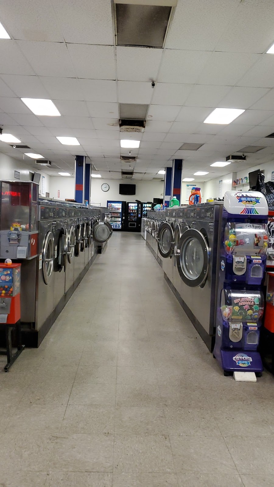 Fresh N Fold Laundry | 909 N Euclid St, Anaheim, CA 92801, USA | Phone: (714) 833-5609